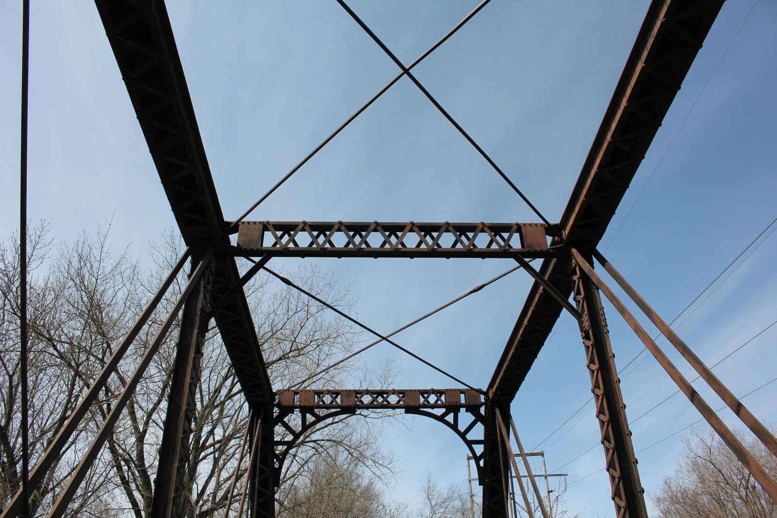 Sway bracing, west span (span #4)